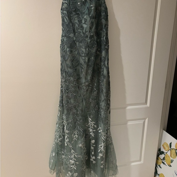 Mother of the Bride/Groom dress- Montage by Mon Cheri- Sage Green - Picture 5 of 12